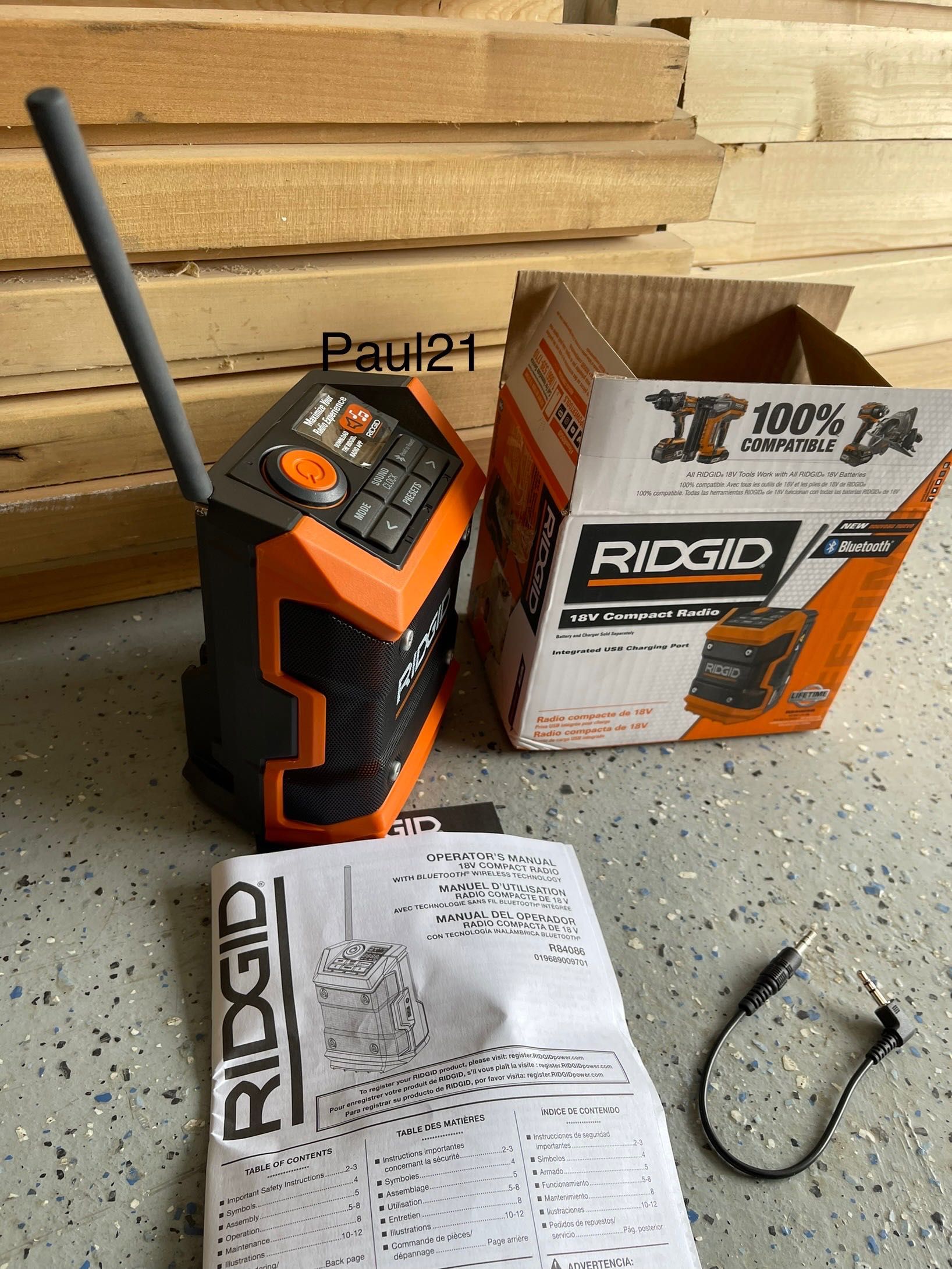 Dewalt Rádio        Bluetooth