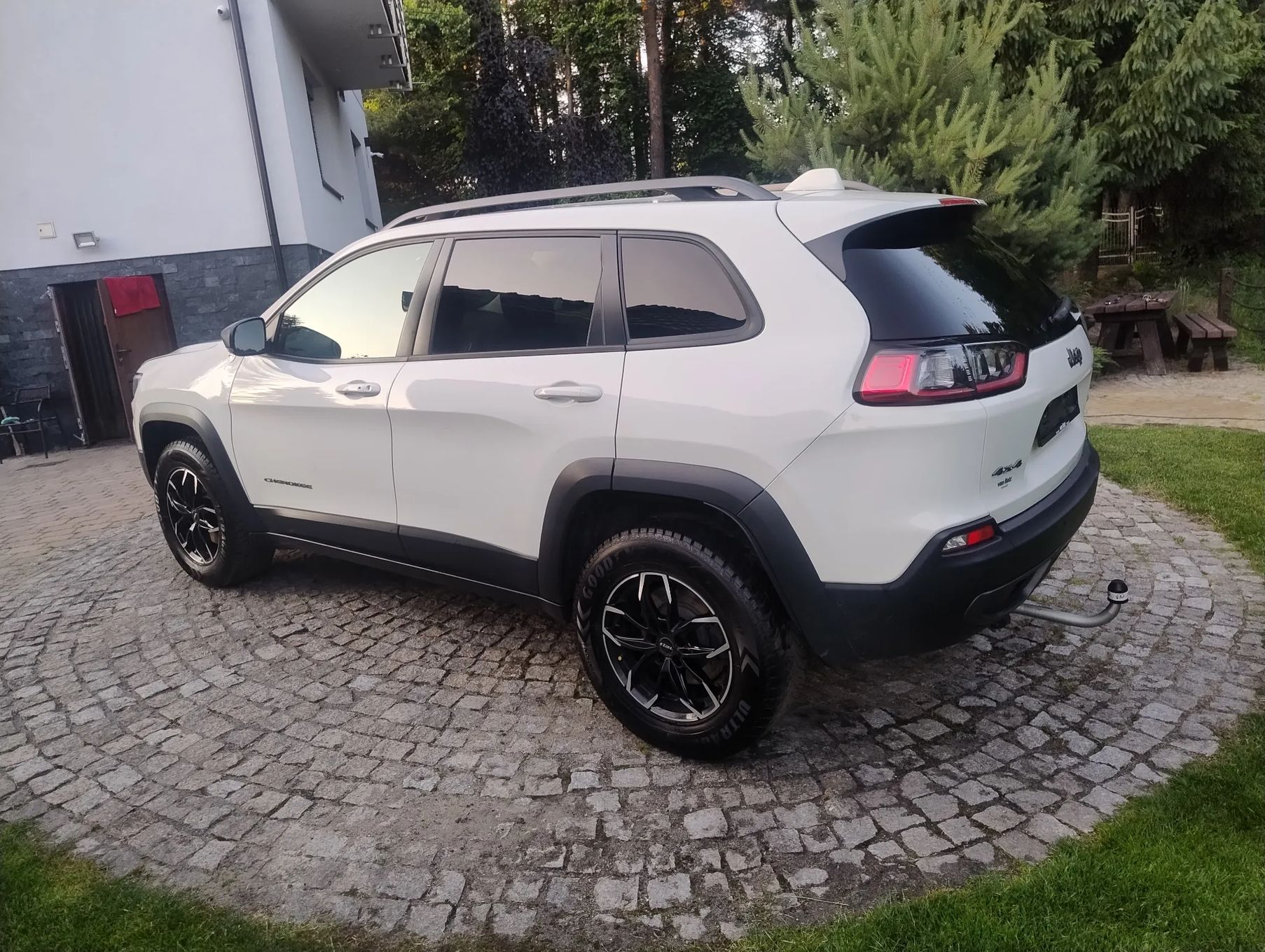 Jeep Cherokee Trailhawk 48tkm jak Nowy