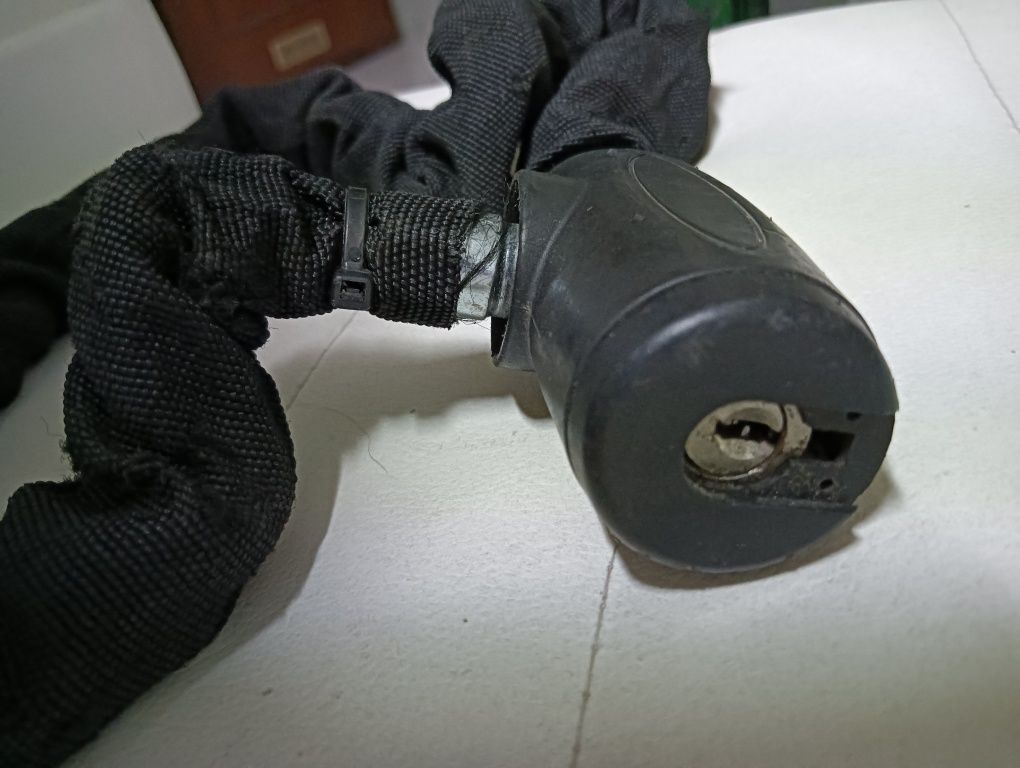 Corrente anti-roubo mota