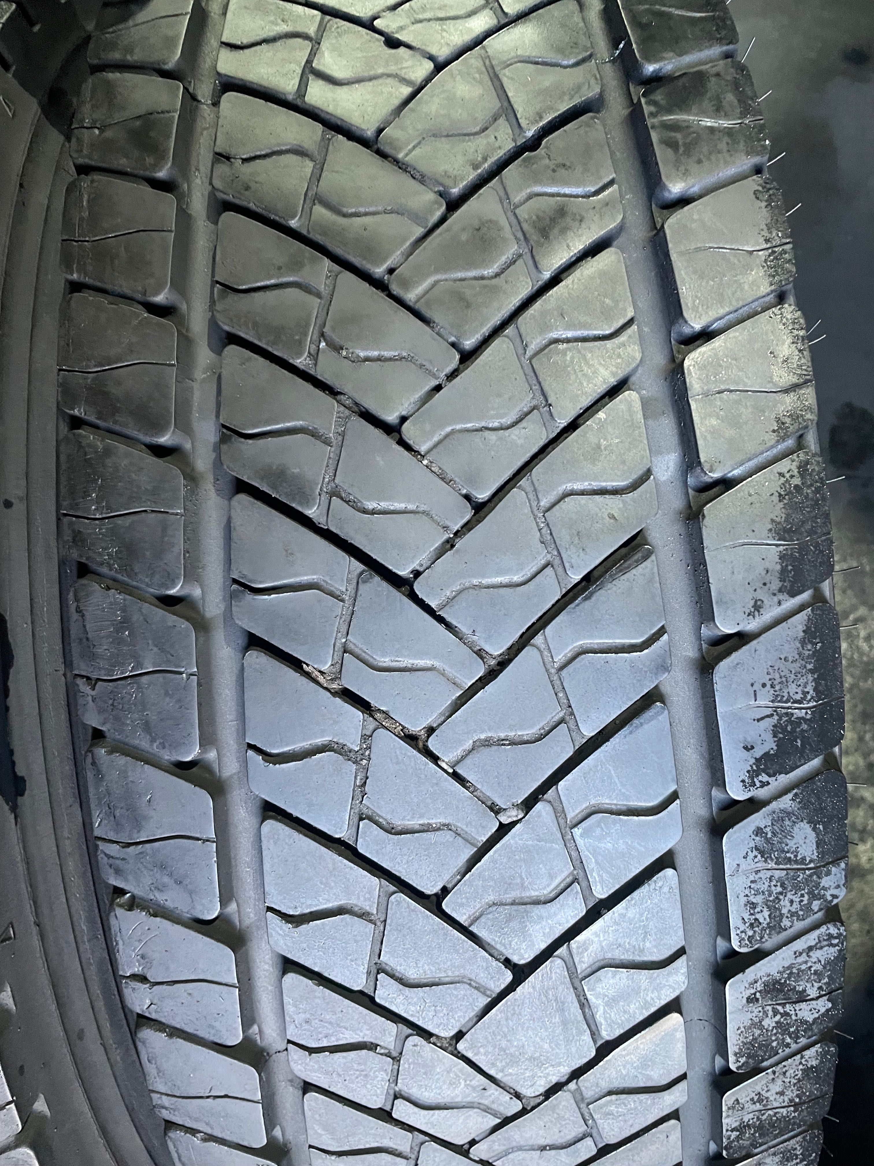 Шини вантажні 245/70 R17,5 Goodyear 4 шт.