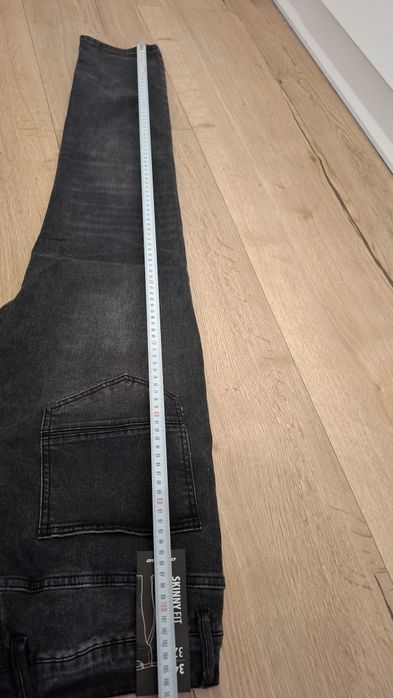 Spodnie Diverse Nowe 34/32