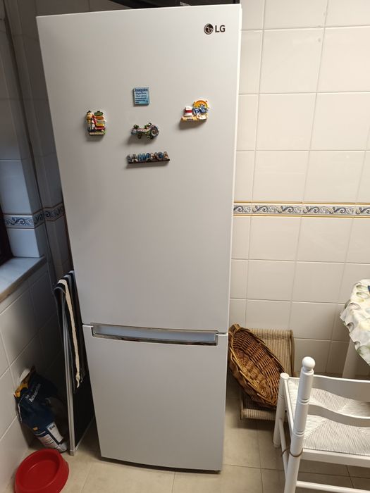 Combinado LG praticamente novo com garantia