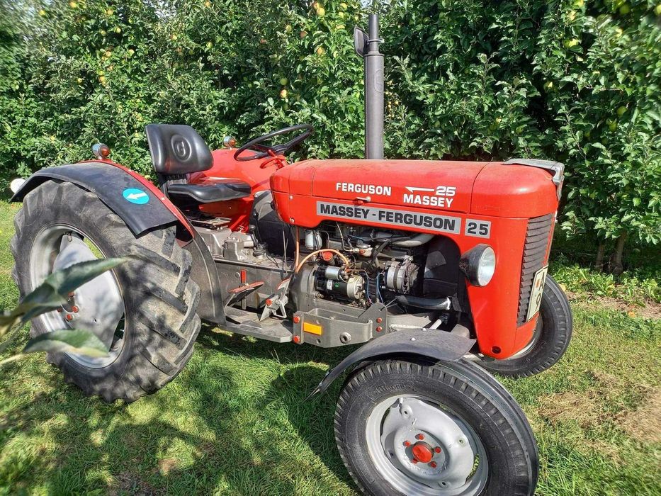 MF 25 Massey Ferguson