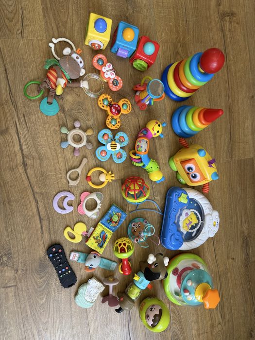 Игрушки пирамида грызунки погремушки музыкальные развивающие