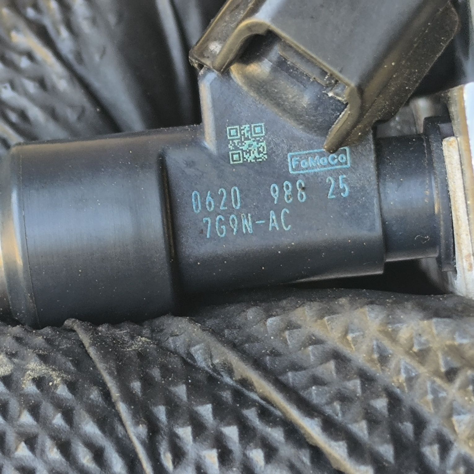 Wtrysk wtryskiwacz Volvo XC70 XC60 3.0 T6 7G9N-AC