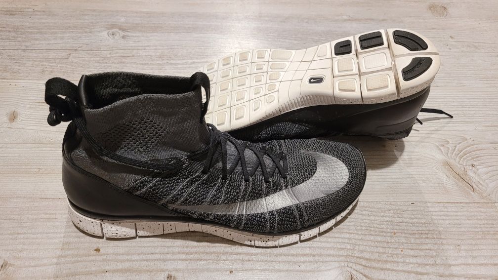 Nike free flyknit mercurial 44.5