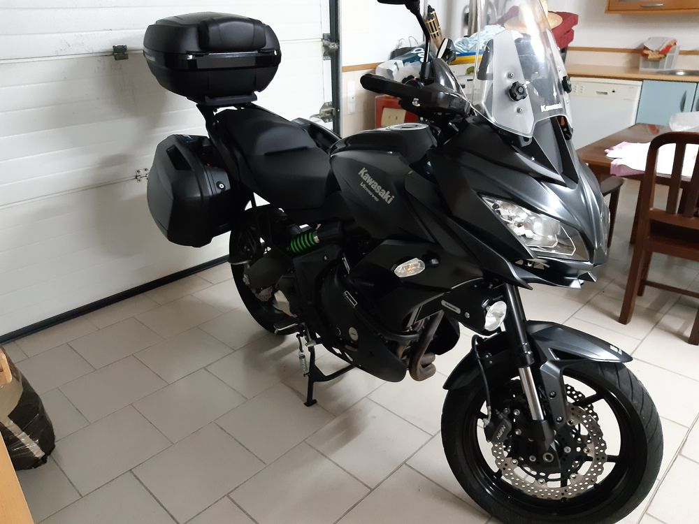 Kawasaki versys 650 grand tourer