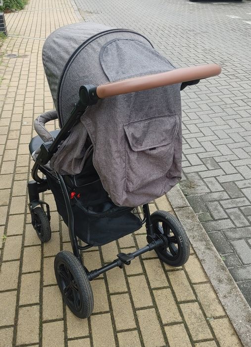 Wózek spacerowy  LIONELO Annet Tour, szary