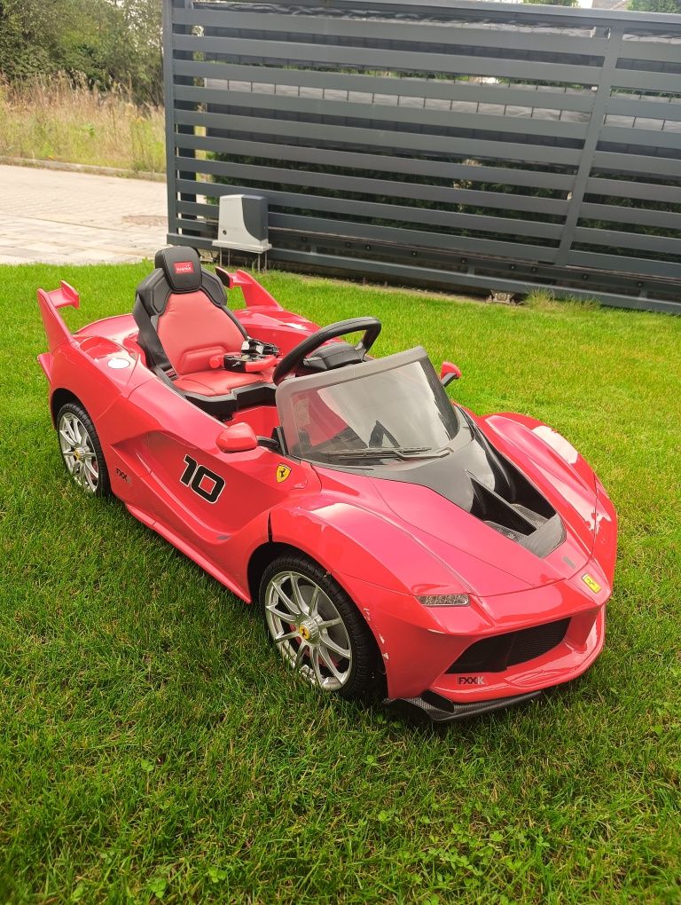 Jeździk Ferrari na akumulator