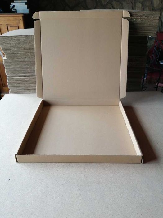 Caixas de cartão canelado, tipo pisa