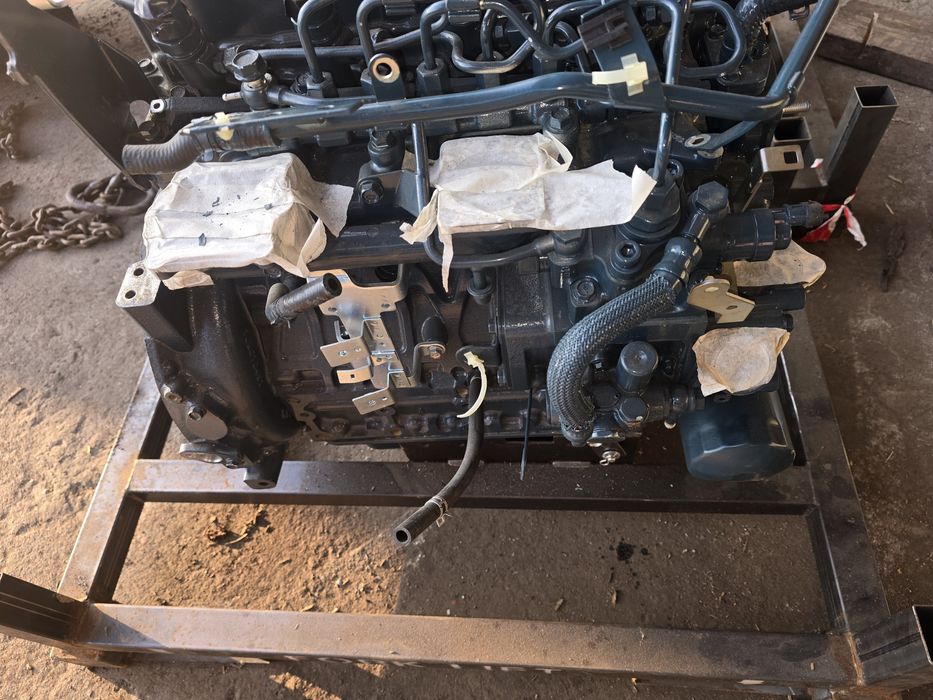 Silnik  kubota  V2403-T