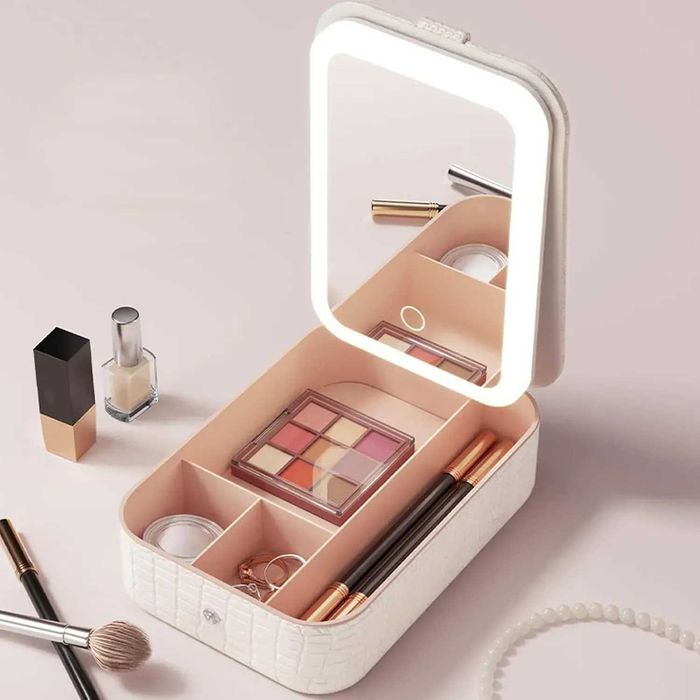 Косметичка з підсвіткою та дзеркалом