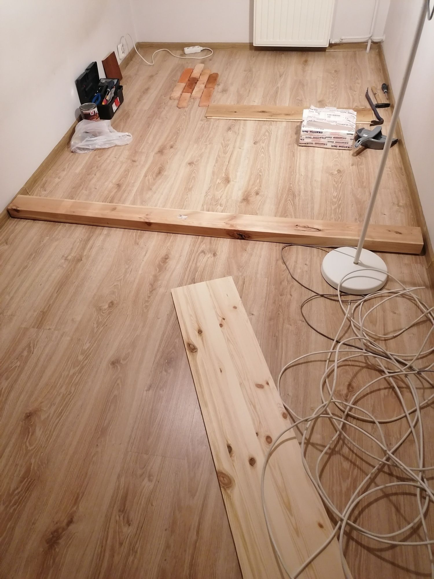 Panele z pokoju 2x4,70 m