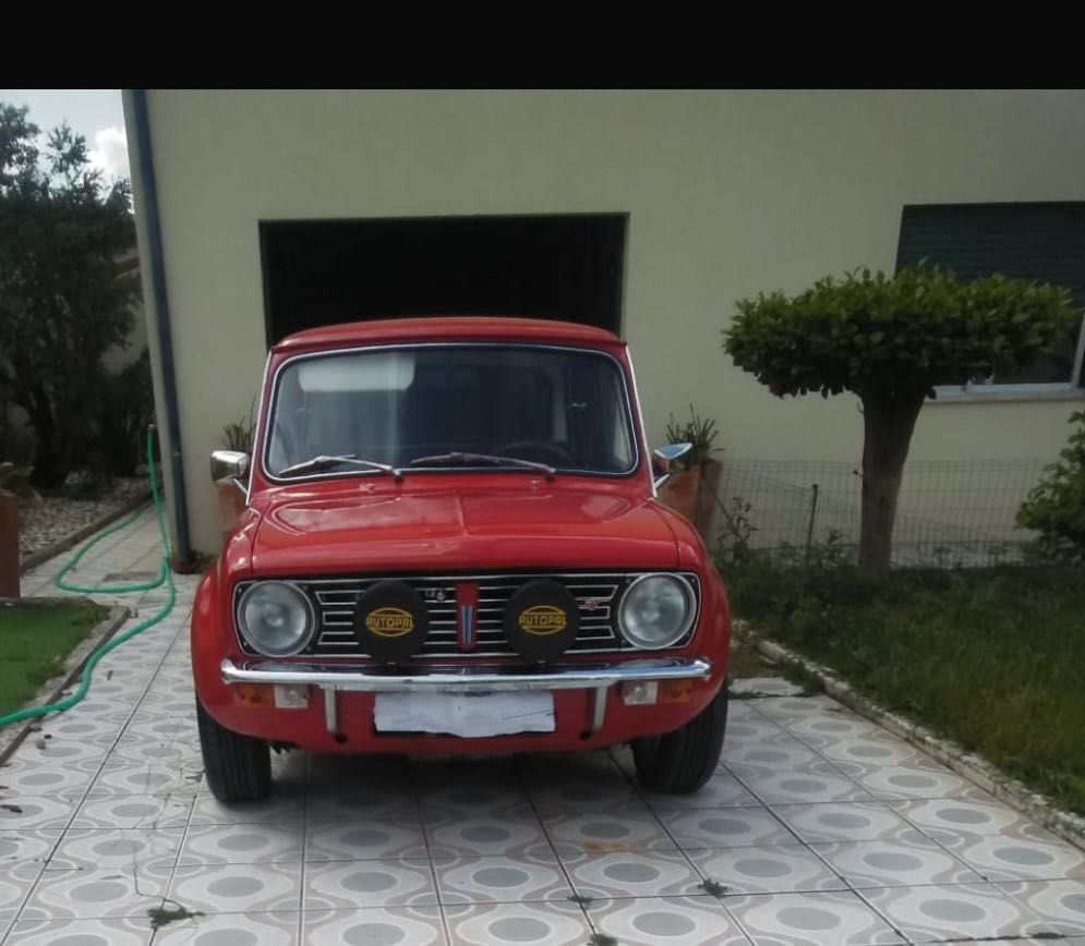 Mini GT 1275 deslumbrante