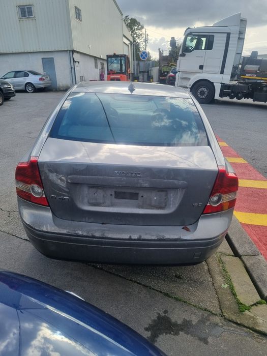 Volvo S40 1.6 D de 2005 para peças