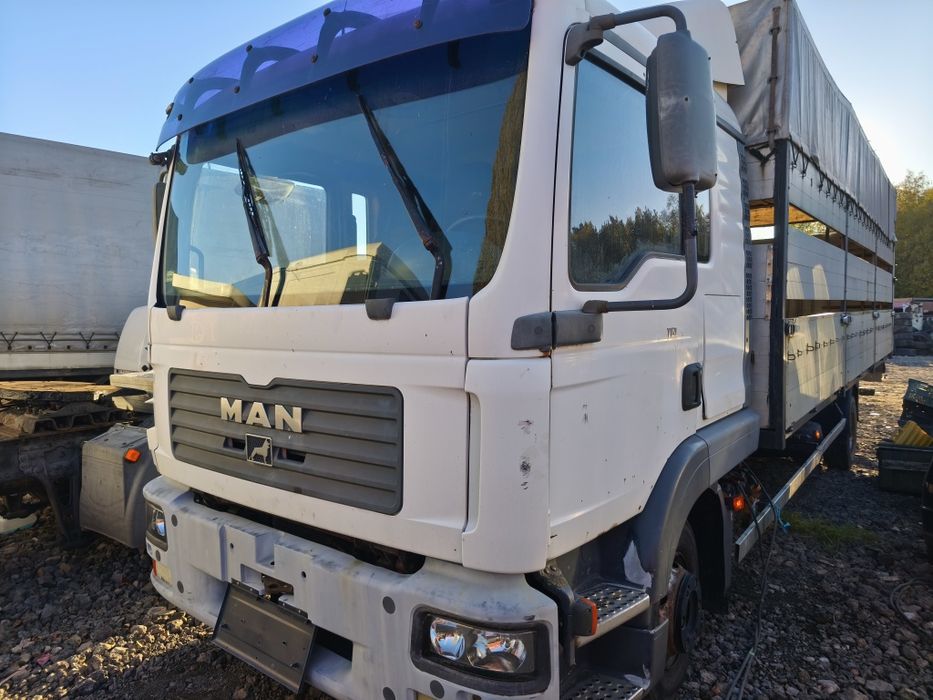 Man 12.240 skrzynia aluminiowa