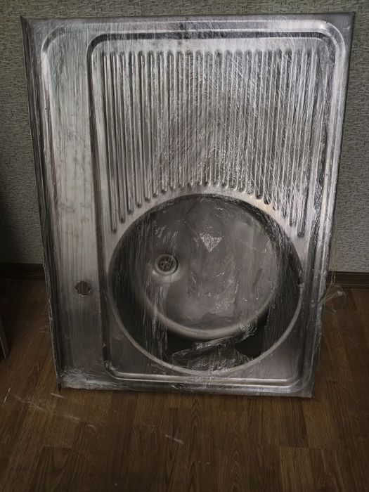 Мийка на кухню накладна 80 на 60