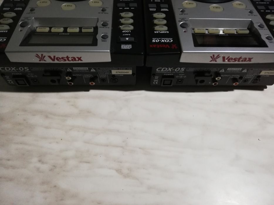 CDJ проигрыватель Vestax CDX 05