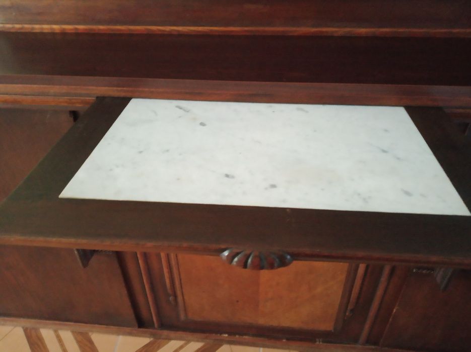 Stylowy kredens komoda z nadstawką wysuwany blat z marmurem