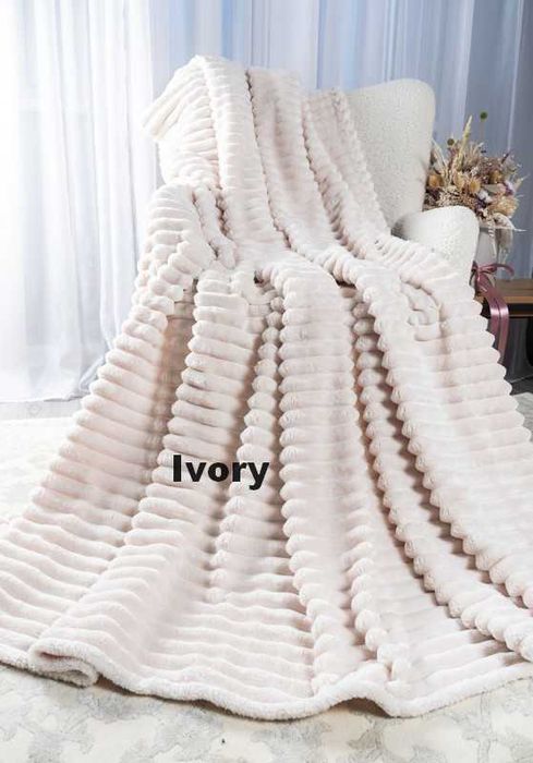 Плед покривало шарпей королівський на ліжко диван в подарунковій сумці