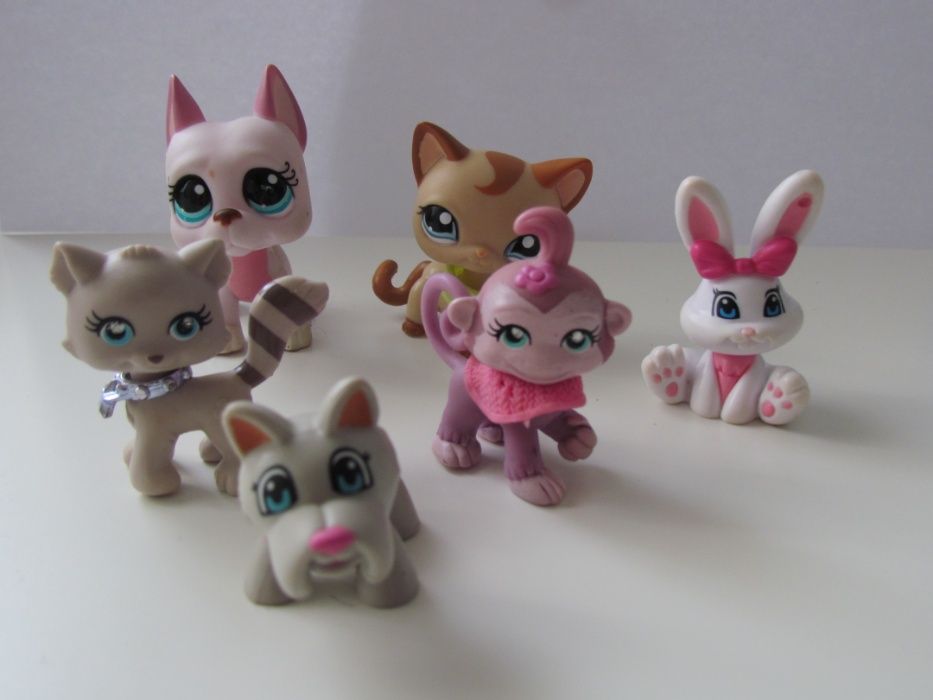Bonecos e animais miniatura