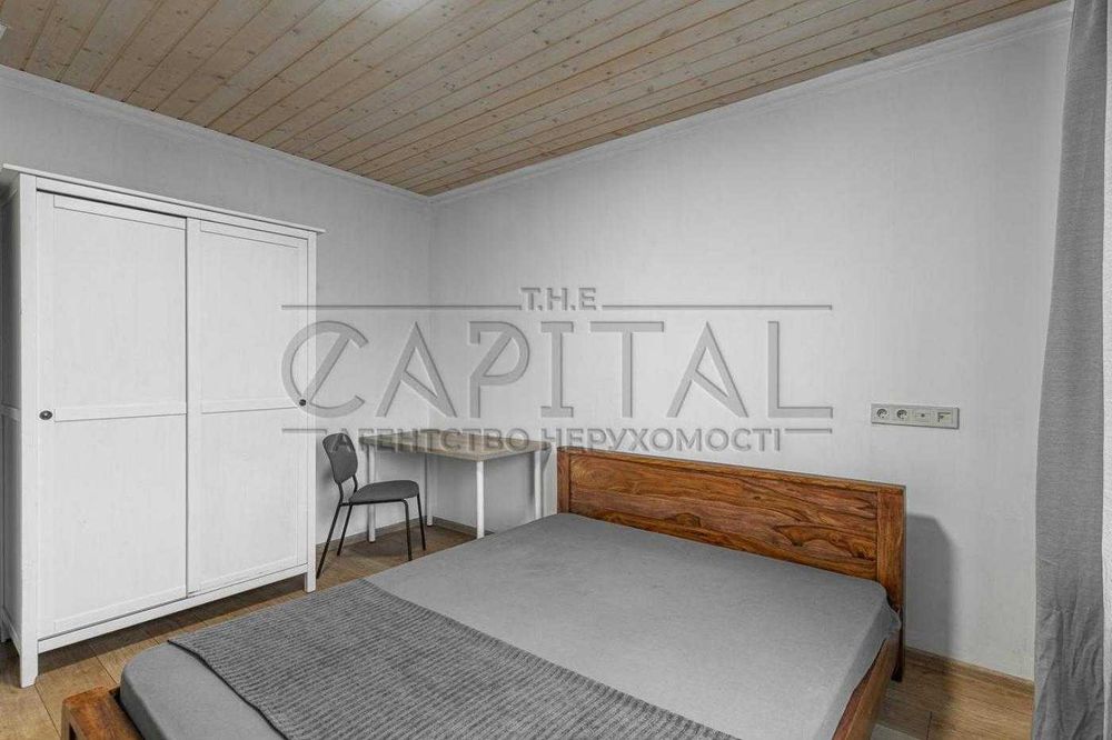 Продажа Дома! с Бассейном ! большая территория Киев