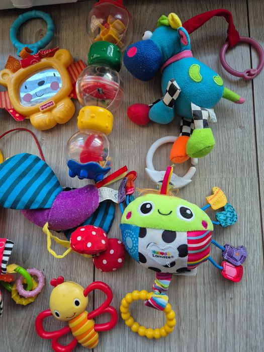Zabawki dla maluszka 8 szt Lamaze Chicco Fisher Price 3-9 mcy