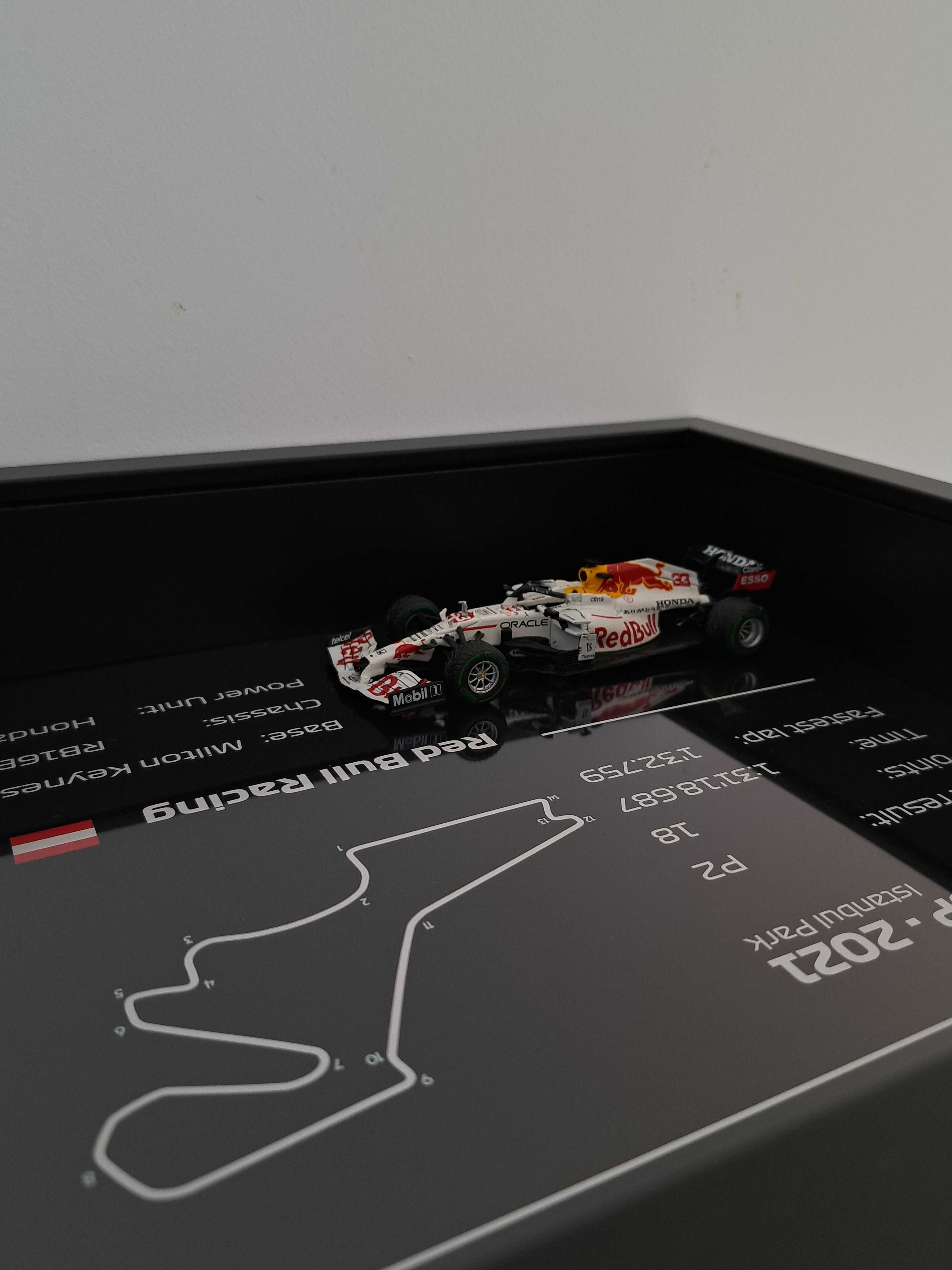 Plakat 3D F1 Max Verstappen 2021 GP Turcji biały Red Bull 1:43