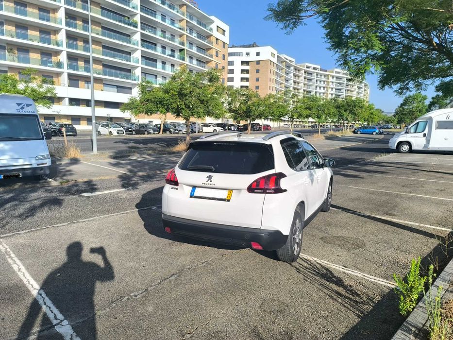 Peugeot 2008 1.6HDi  Nacional     190mil km