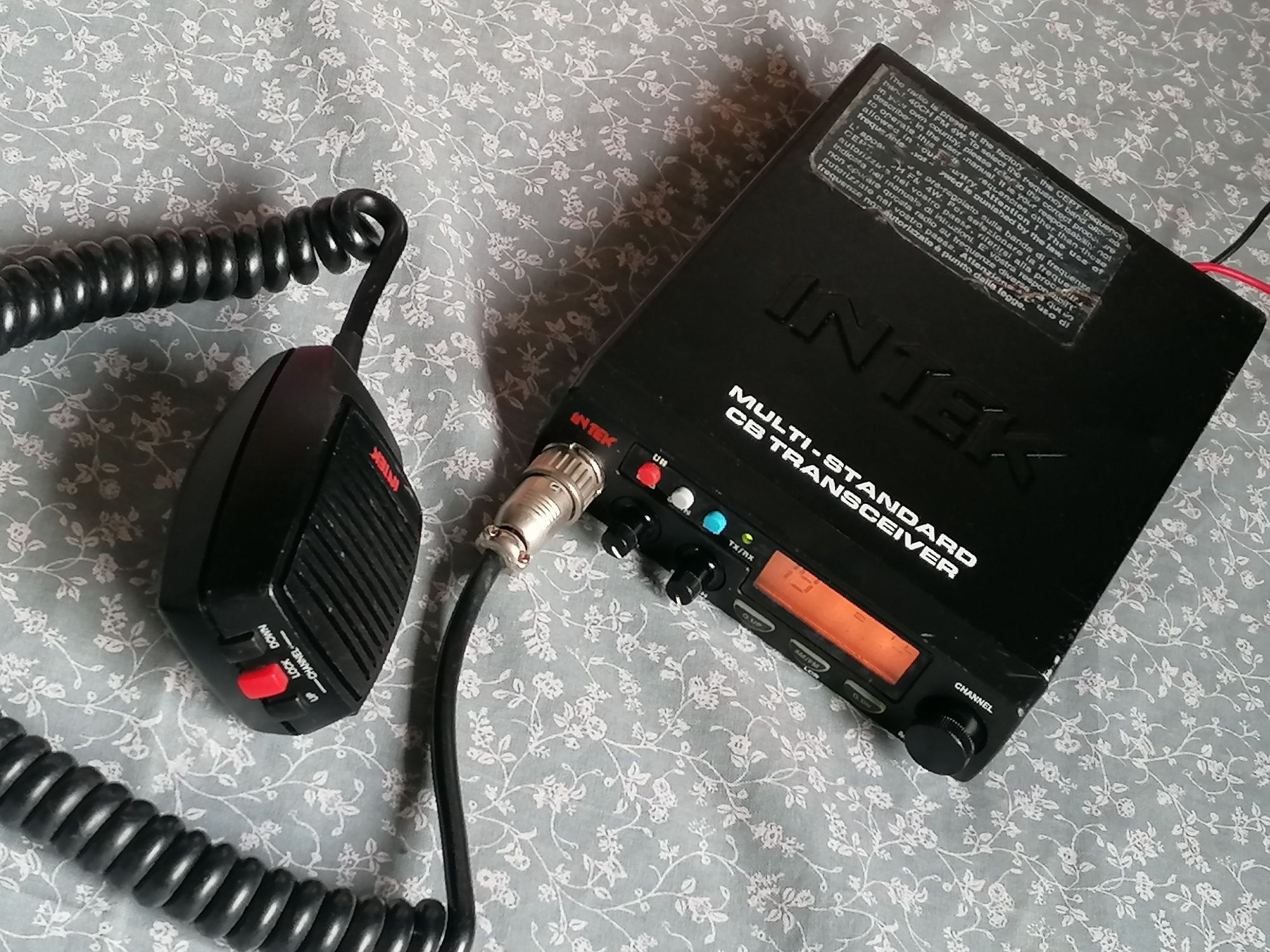 CB radio Intek M-790 Plus Am / FM