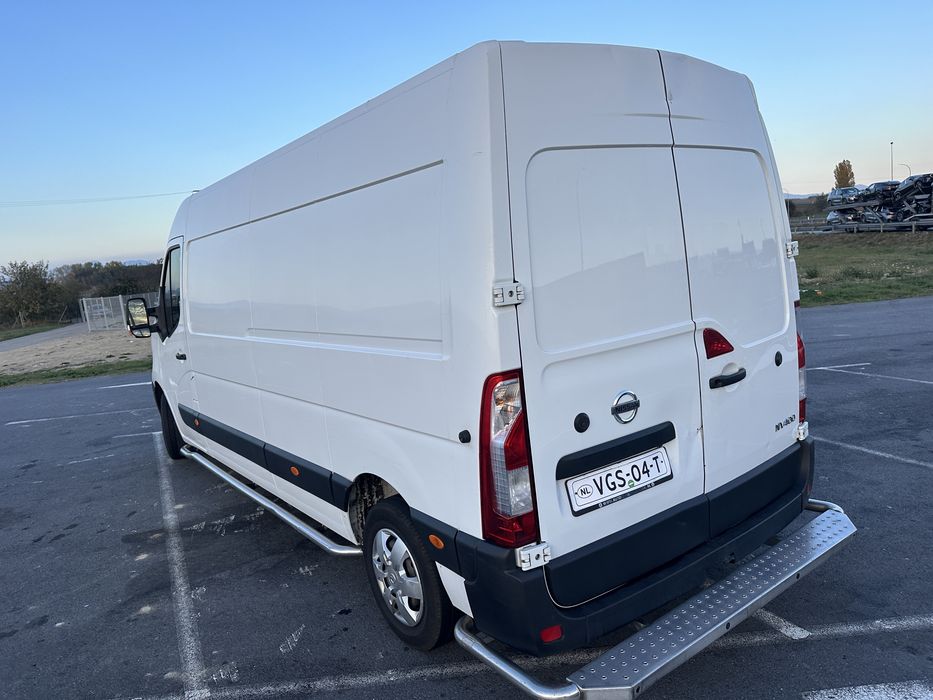 Nissan NV400  ano pouco km 2020 ano