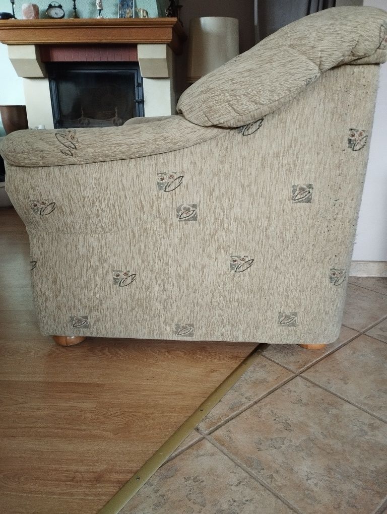Sofa dwuosobowa rozkladana