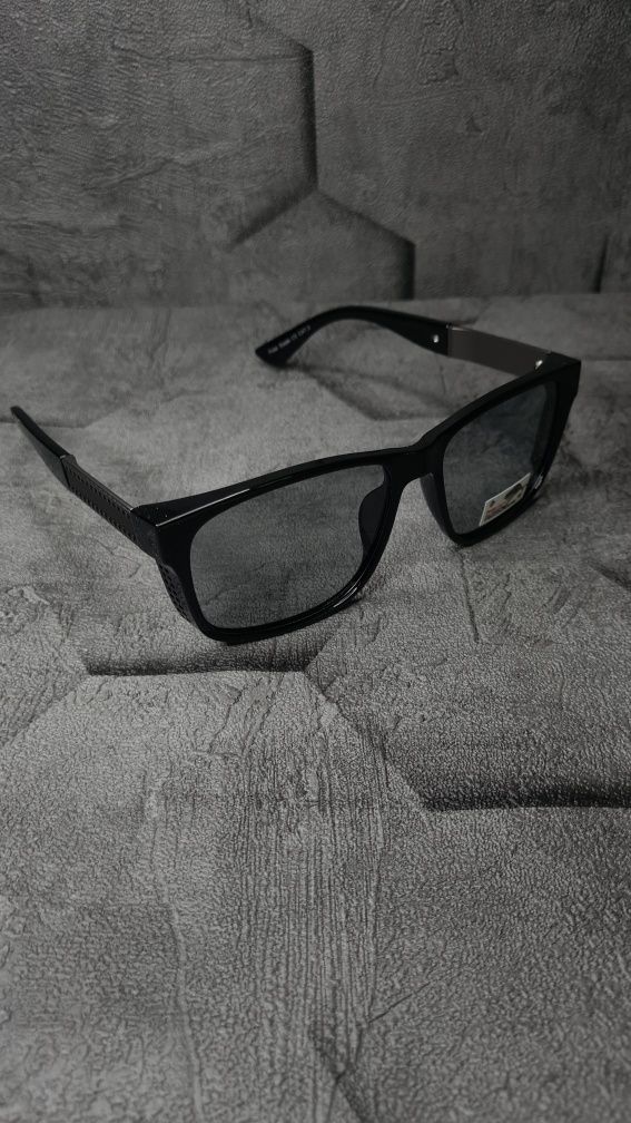 Фотохромные мужские очки