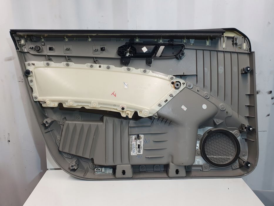 vw passat b7 usa 11-16 boczek tapicerka drzwi prawa przednia pasażera