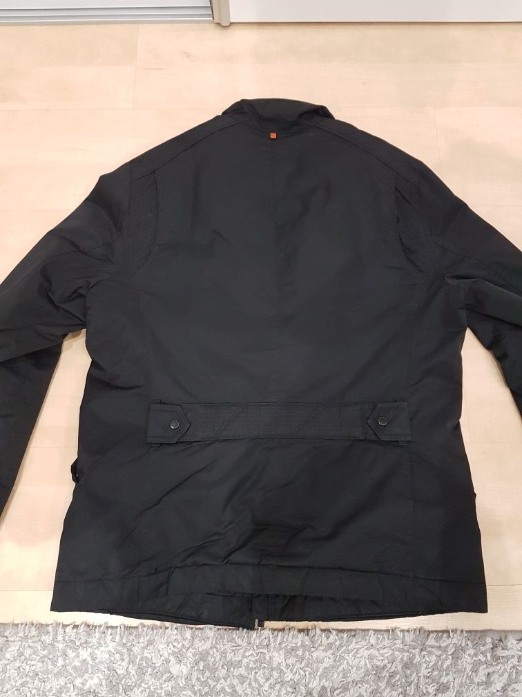 Kurtka Hugo Boss rozmiar 54 lub L / XL