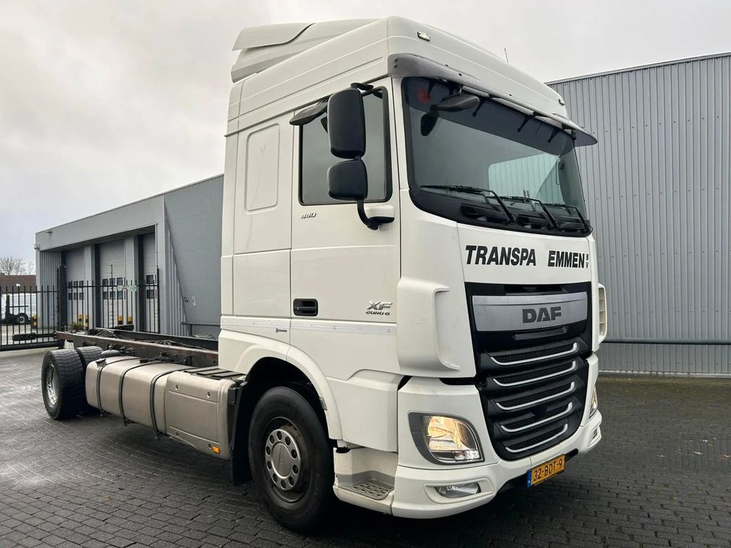 Бампер DAF XF 2006- разборка даф икс ф запчастини