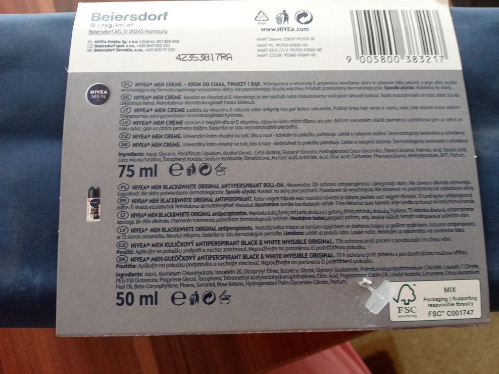 Zestaw kosmetyków Nivea z kosmetyczką