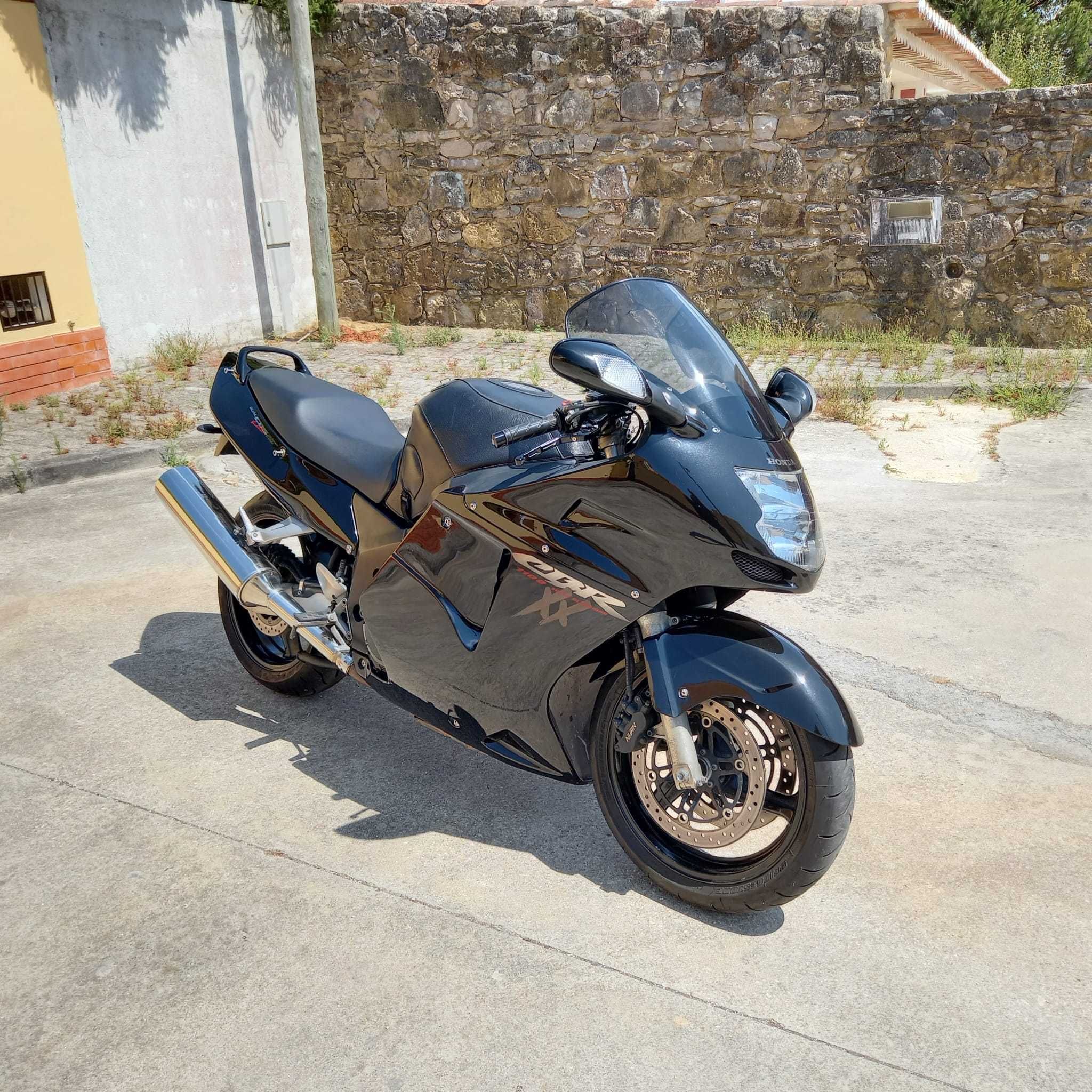 Honda CBR 1100XX Super Blackbird