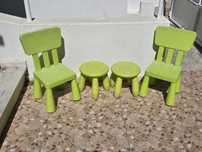 Conjunto bancos e cadeiras verdes para criança Ikea