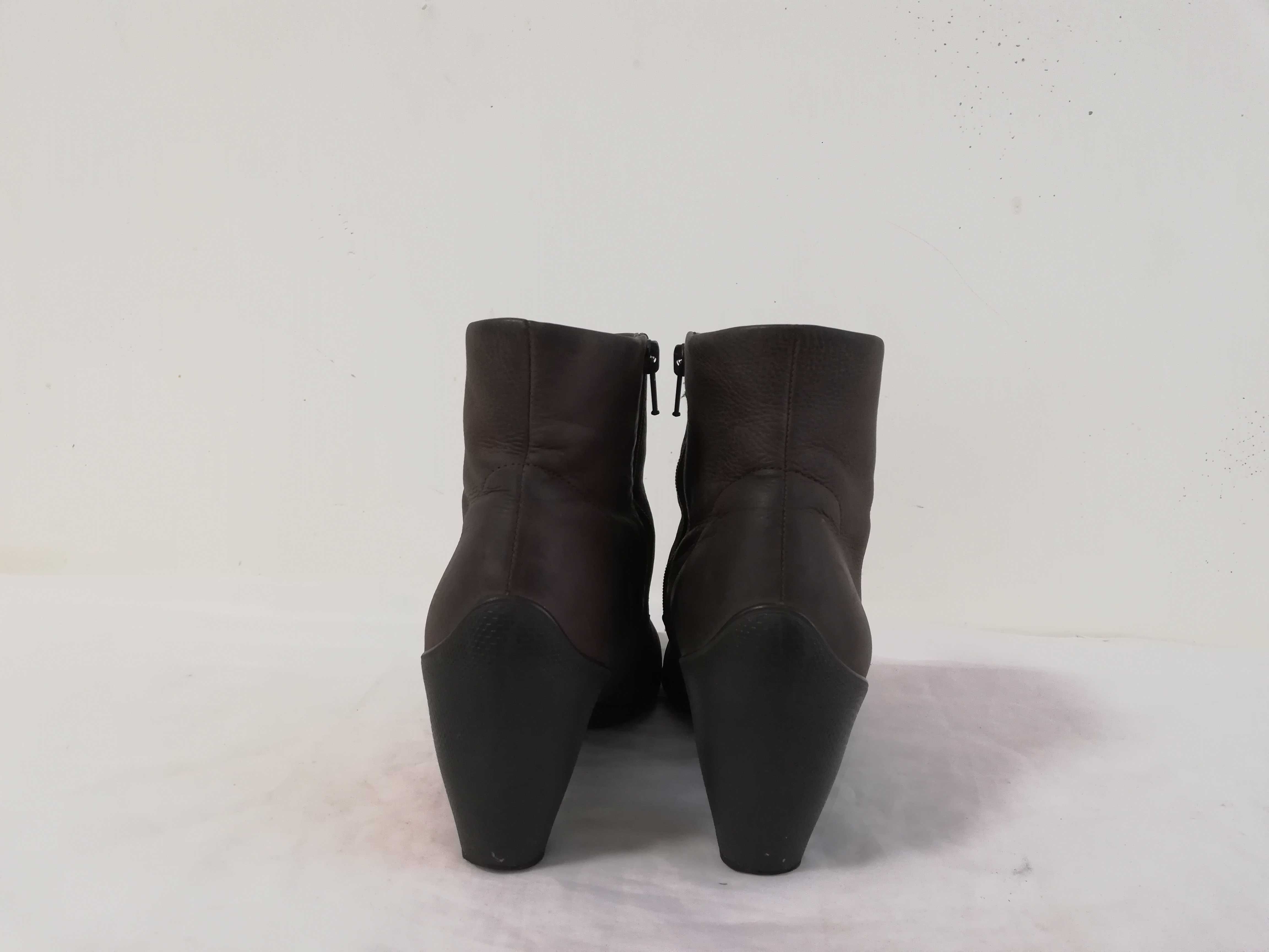 Buty botki skórzane ECCO r. 39 wkł 25,5 cm