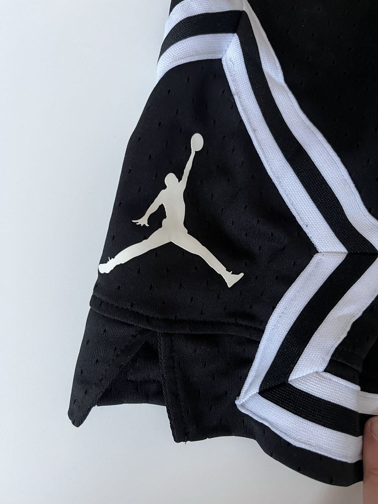 Шорти Air-jordan, Dri-fit Розмір S-M + подарунок