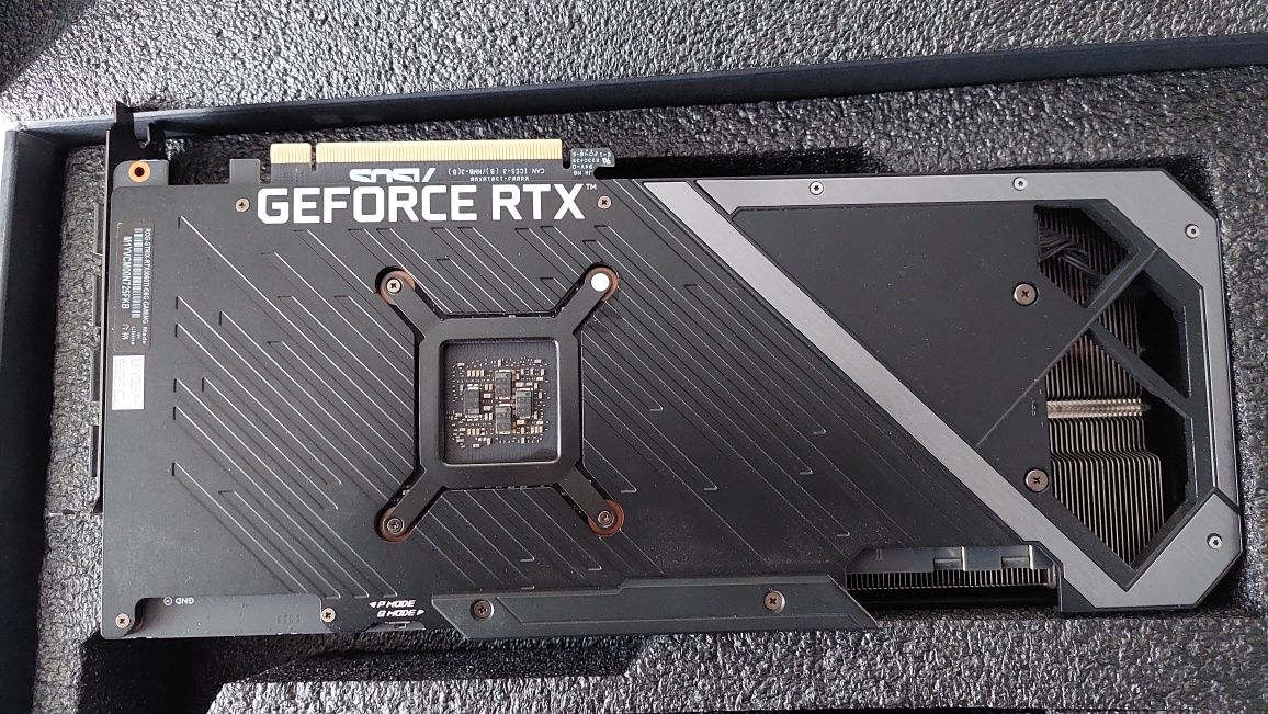 Відеокарта ROG Strix GeForce RTX 3060 Ti OC Edition 8GB GDDR6