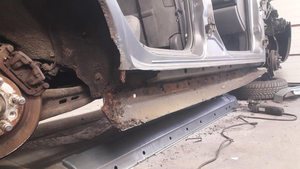 Wymiana progów konserwacje  osobowe oraz  busy