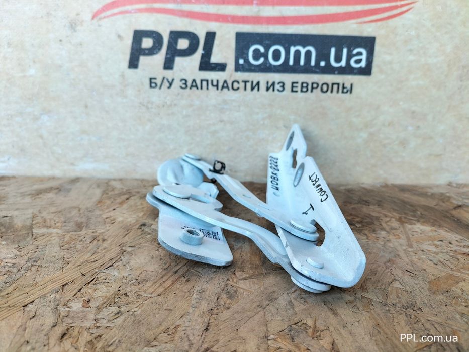 Ford Transit Connect Mk2 13-21 Петля капота правая AM51-16800-AH