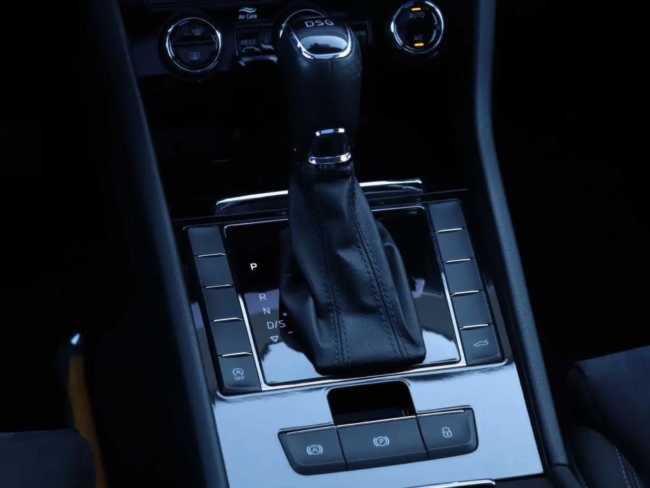 Skoda Superb      2018