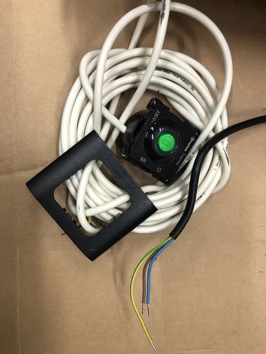 Truma TT2 бойлер не прямого нагріву 220в 300вт