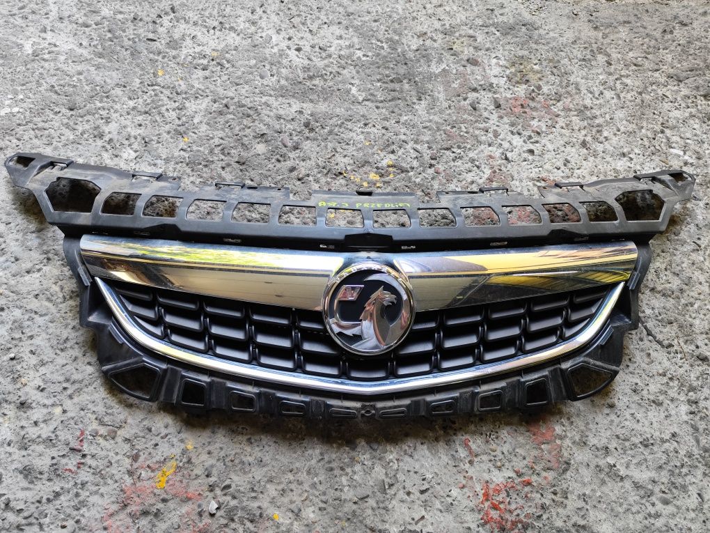 Gril atrapa opel astra j lift i przedlift