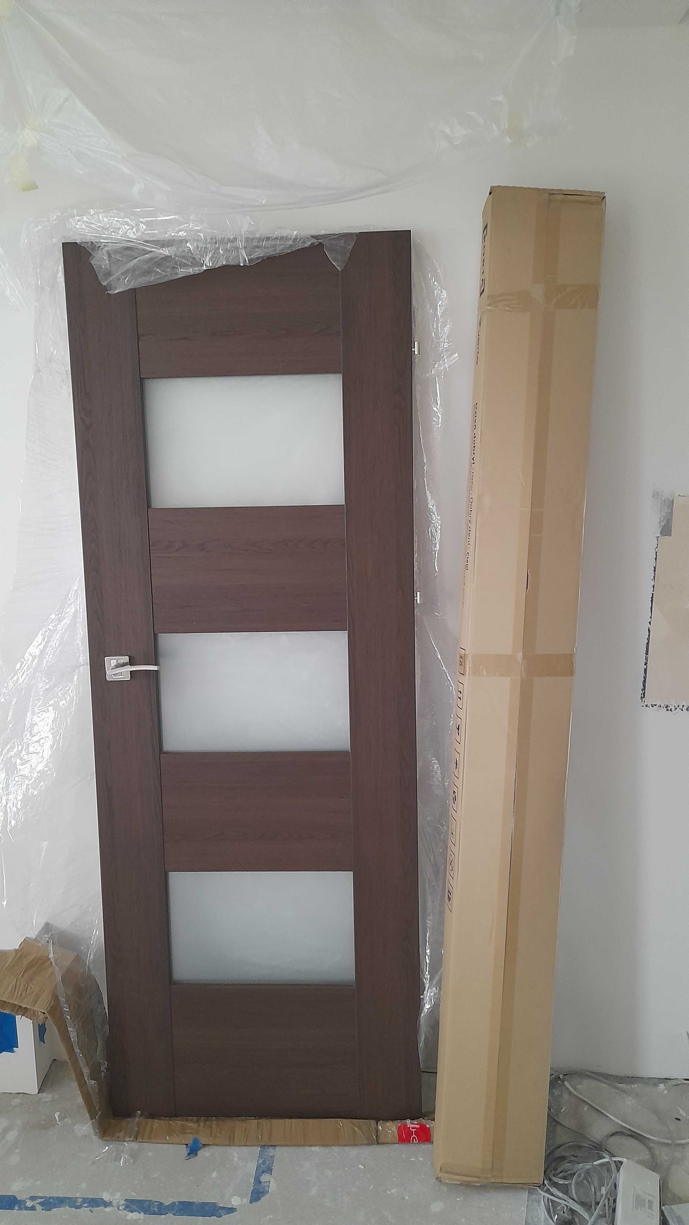 Drzwi / ościeżnica PORTA KONCEPT dąb Hawana K3 70 PRAWE