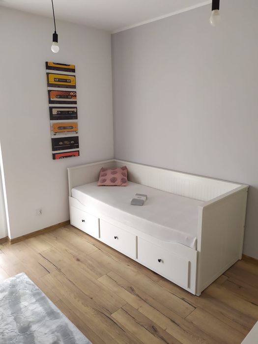 Pokój do wynajęcia w mieszkaniu dwupokojowym