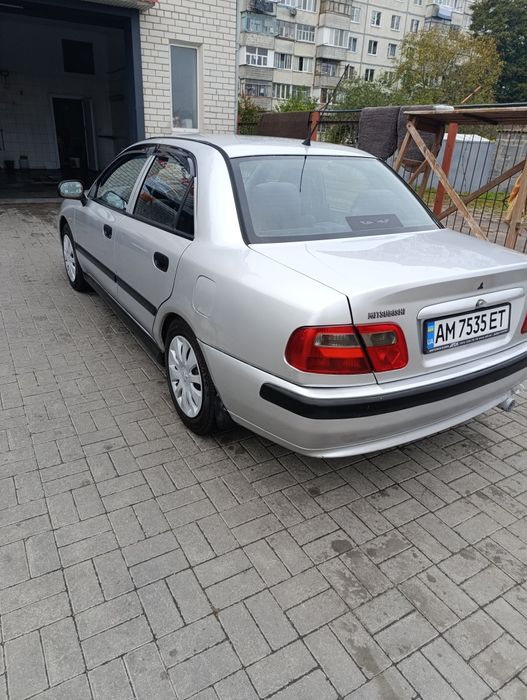 Продам Mitsubishi Carisma